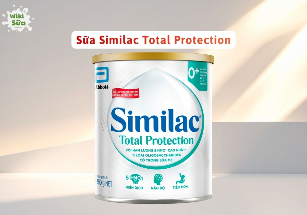 Similac Total Protection là lựa chọn lý tưởng cho bé từ 0-12 tháng bảo vệ hệ tiêu hóa non nớt, giảm các vấn đề táo bón và khó tiêu.