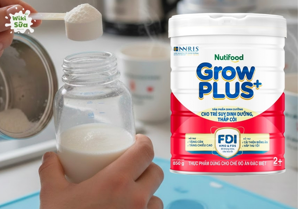 Pha sữa đúng cách giúp bé hấp thu tối đa dưỡng chất.