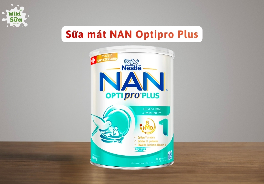 Sữa NAN Optipro Plus là lựa chọn lý tưởng cho các bé sơ sinh và trẻ dưới 1 tuổi cần hệ tiêu hóa khỏe, phòng ngừa táo bón và phát triển toàn diện về thể chất lẫn trí não